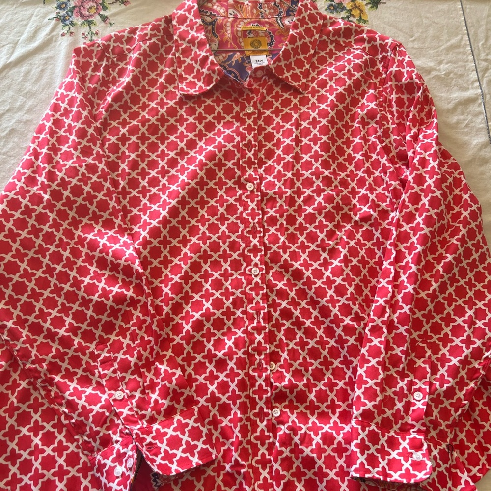 Ruby rd fuchsia pink resistant long sleeves with contrast printed button cuffs